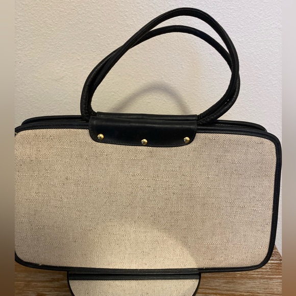 Vintage purse by Enid Collins EUC - Picture 3 of 8